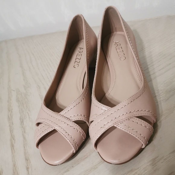 Arezzo Open Toe Block Heels - Picture 2 of 16